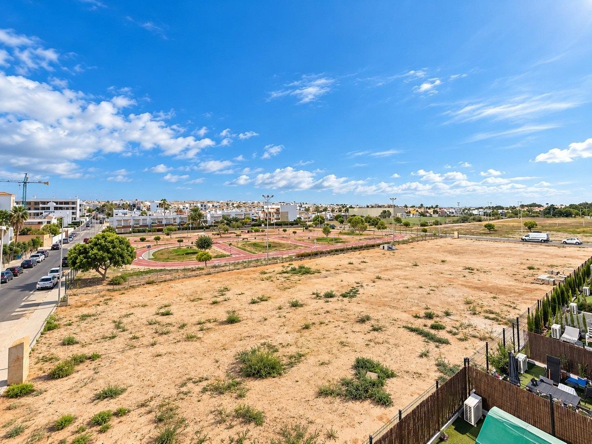 3 Bed Bungalow in Punta Prima