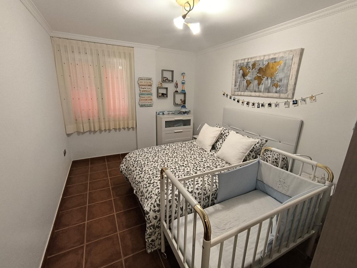5 Bed Detached Villa in Yecla