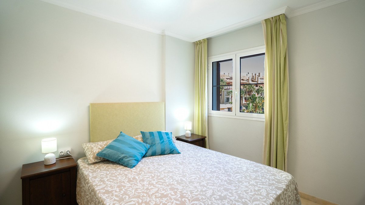 3 Bed Middle Floor Apartment in Sotogrande