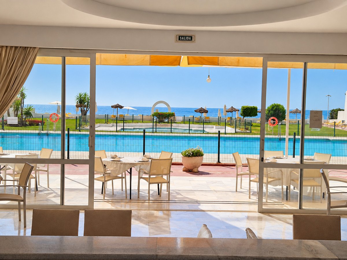 2 Bed Ground Floor Apartment in Guadalmina Baja