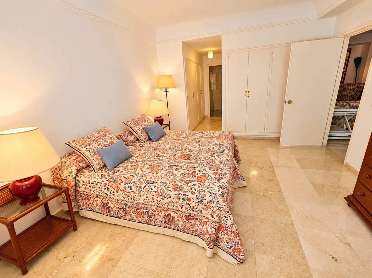 2 Bed Ground Floor Apartment in Guadalmina Baja