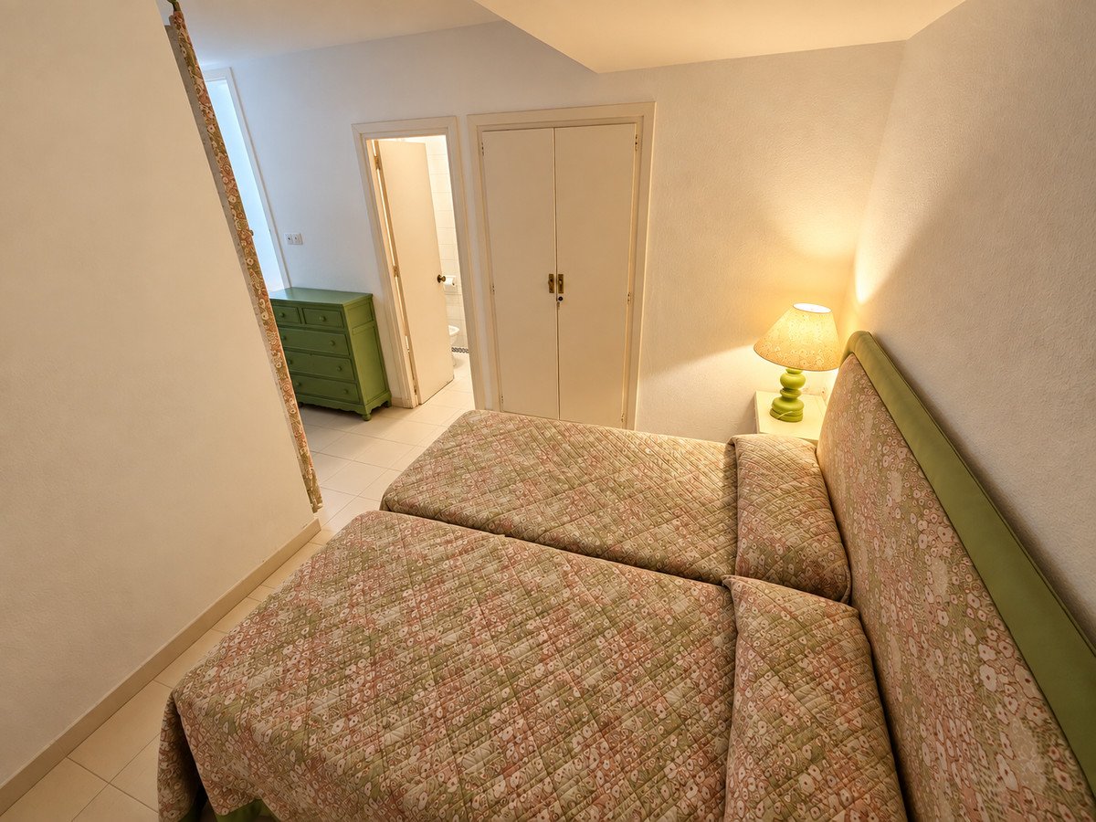 2 Bed Ground Floor Apartment in Guadalmina Baja
