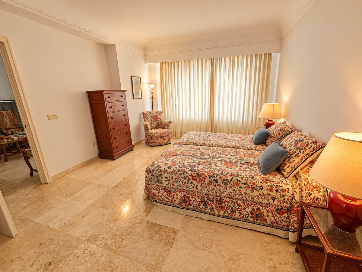 2 Bed Ground Floor Apartment in Guadalmina Baja