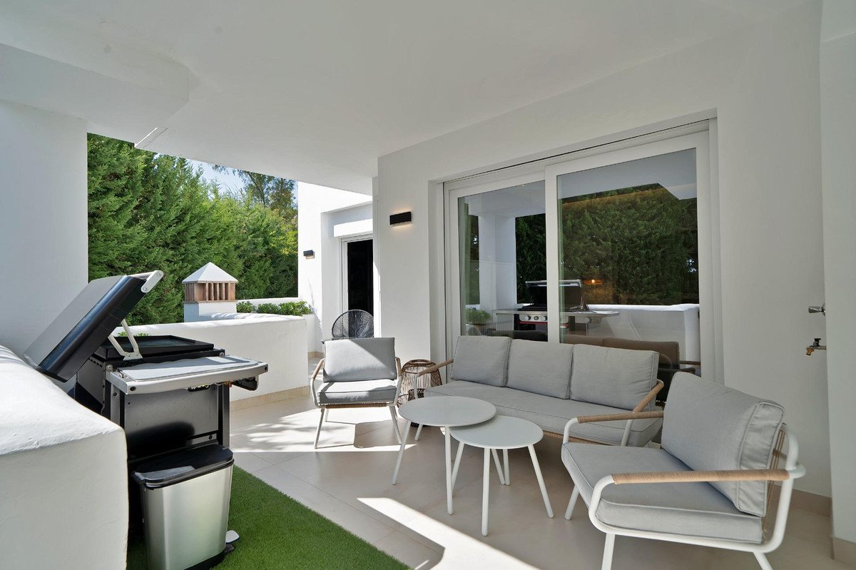 3 Bed Ground Floor Apartment in Marbella