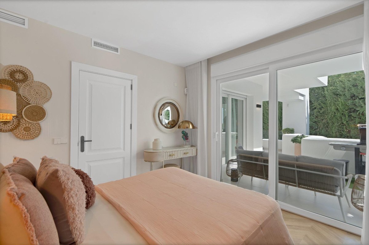 3 Bed Ground Floor Apartment in Marbella