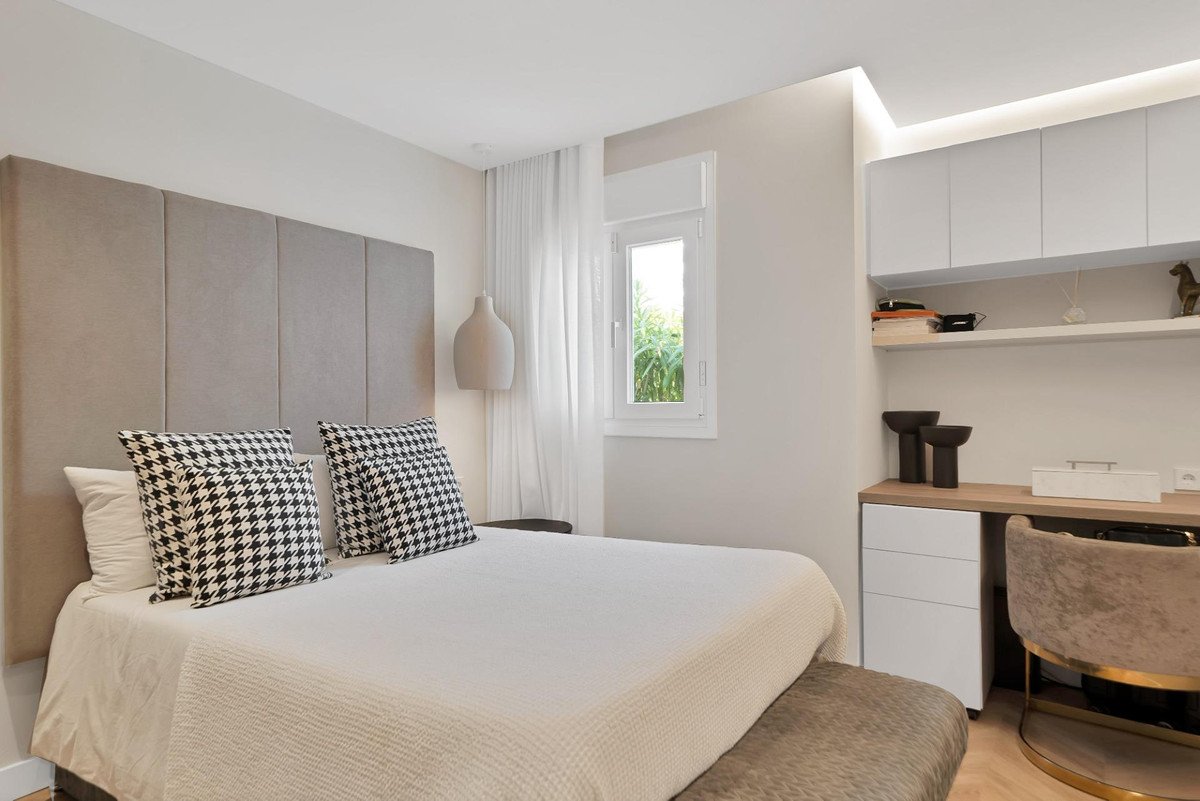3 Bed Ground Floor Apartment in Marbella