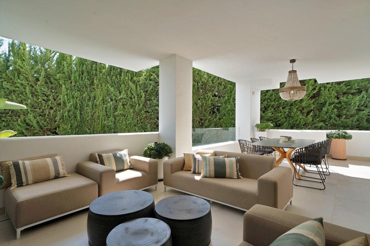 3 Bed Ground Floor Apartment in Marbella