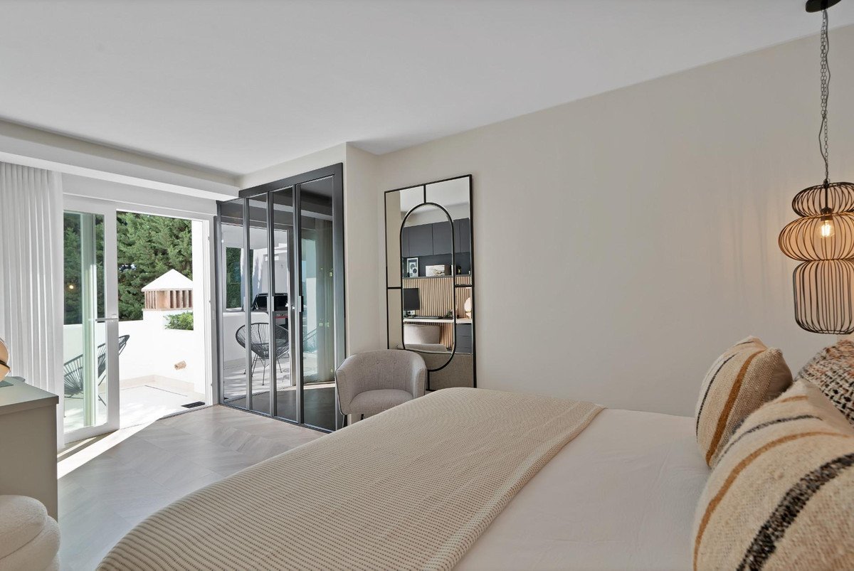 3 Bed Ground Floor Apartment in Marbella