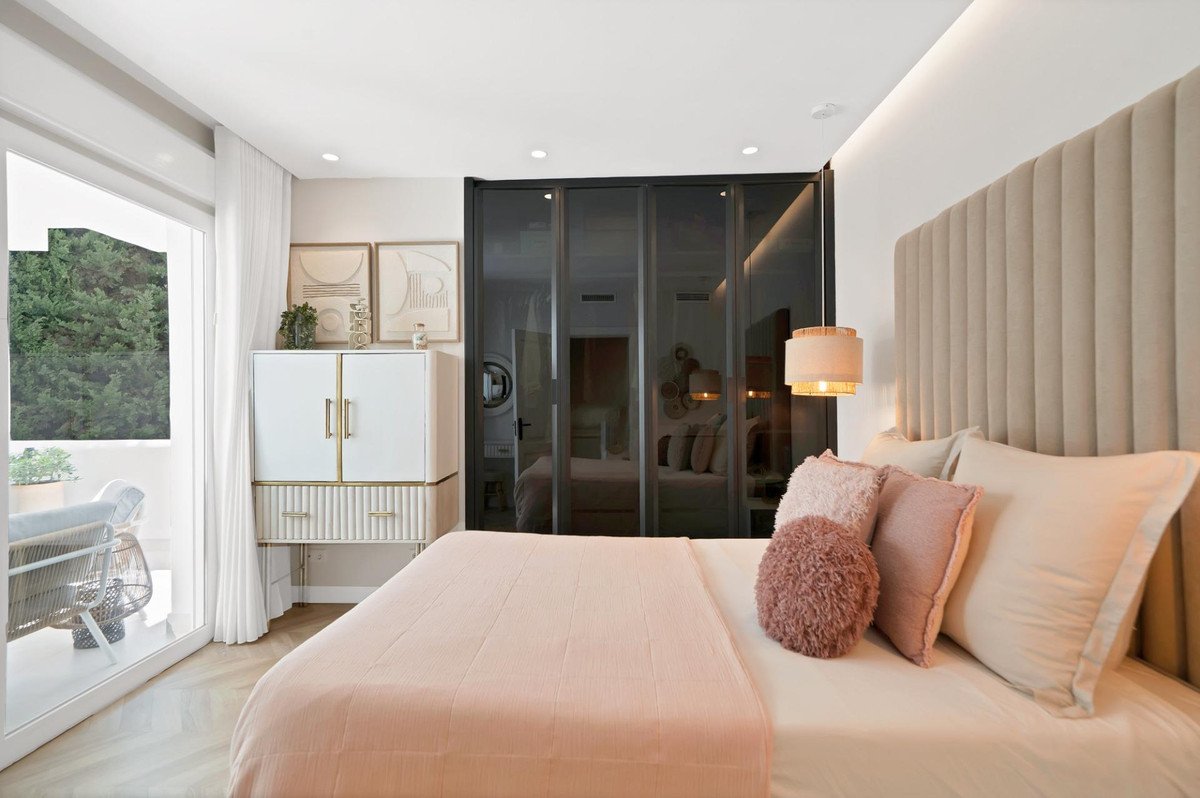 3 Bed Ground Floor Apartment in Marbella