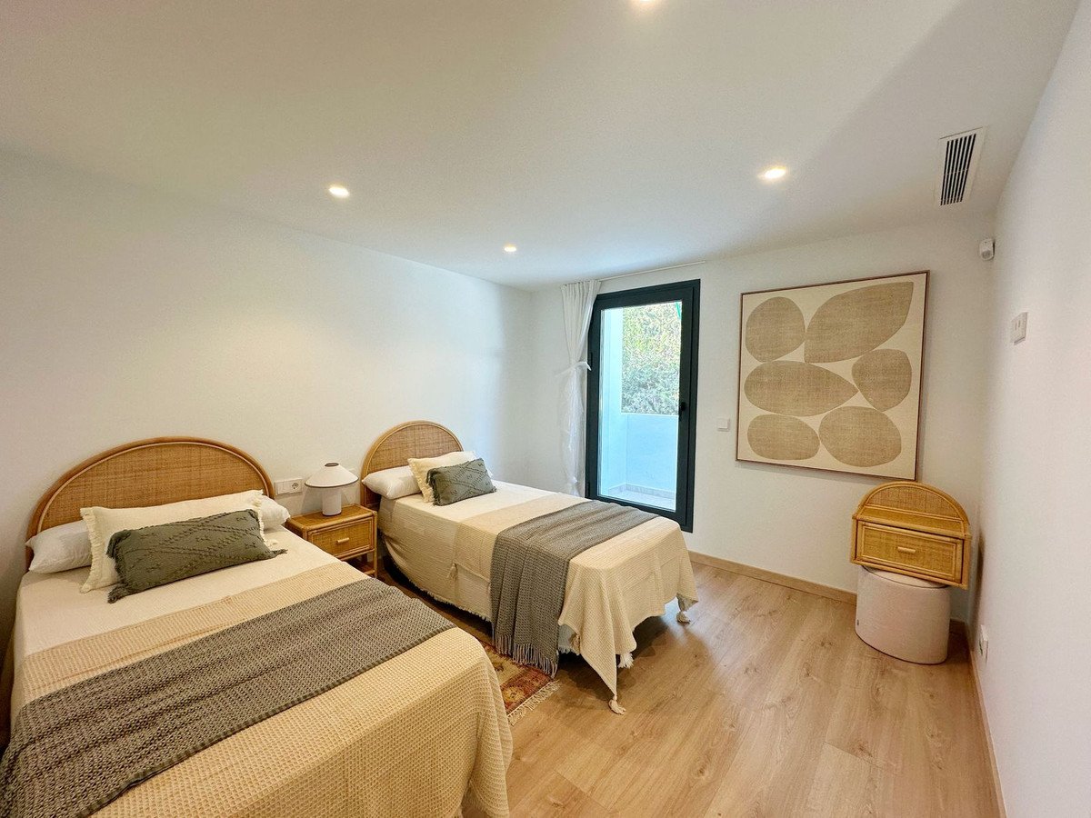 4 Bed Detached Villa in Estepona