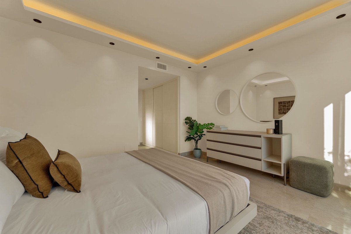 4 Bed Penthouse Duplex in Marbella