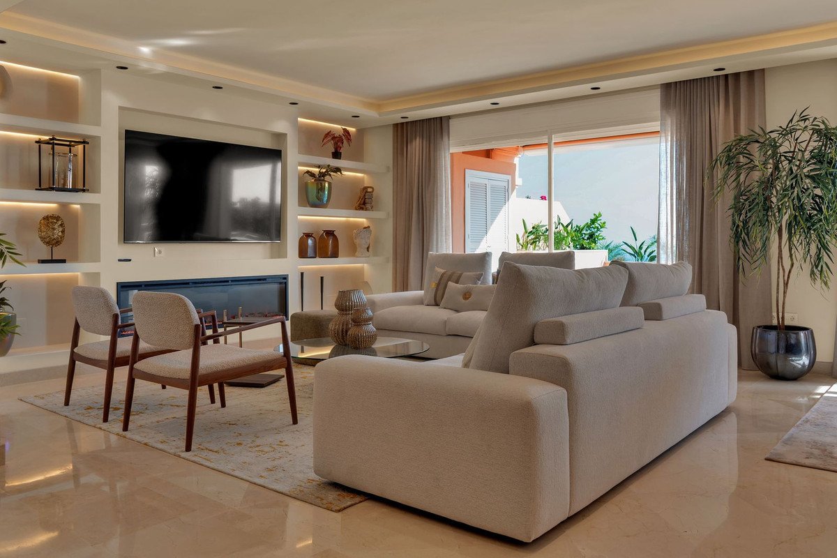 4 Bed Penthouse Duplex in Marbella