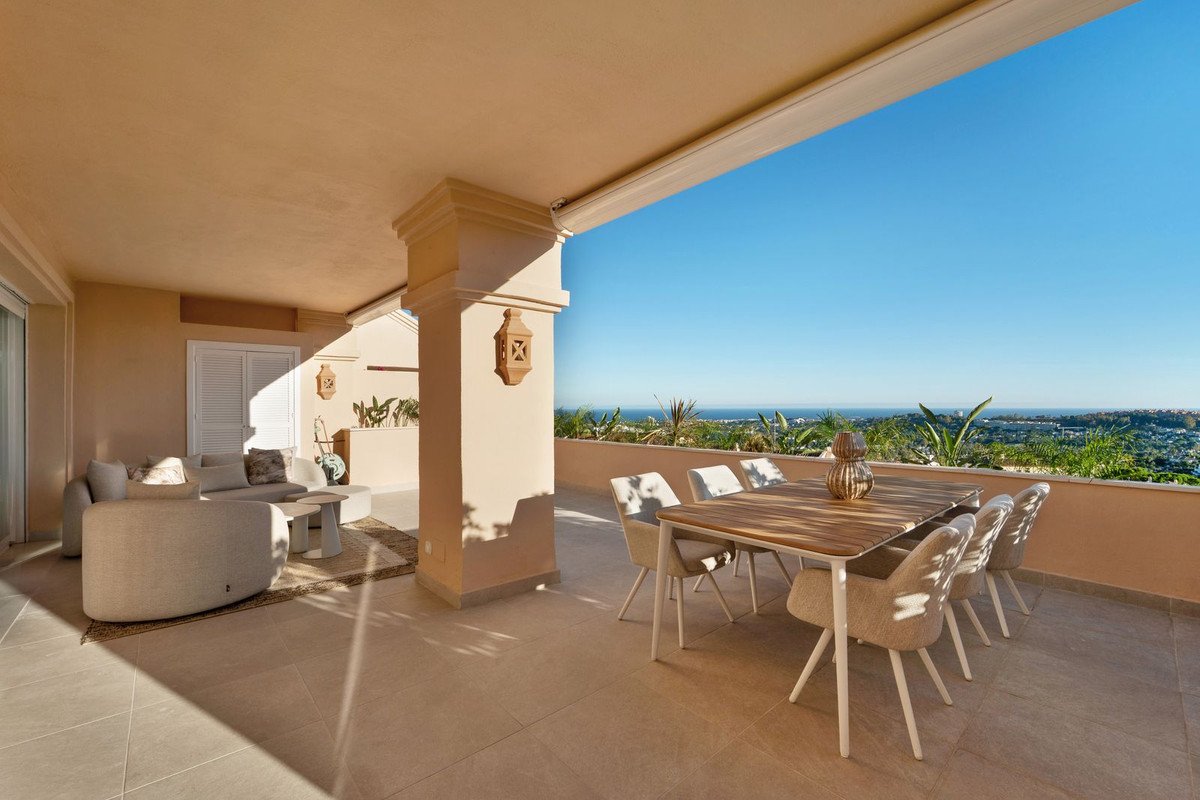 4 Bed Penthouse Duplex in Marbella
