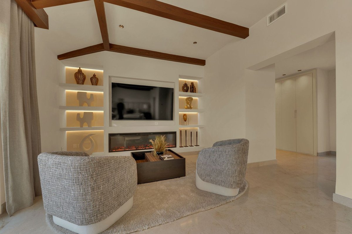 4 Bed Penthouse Duplex in Marbella