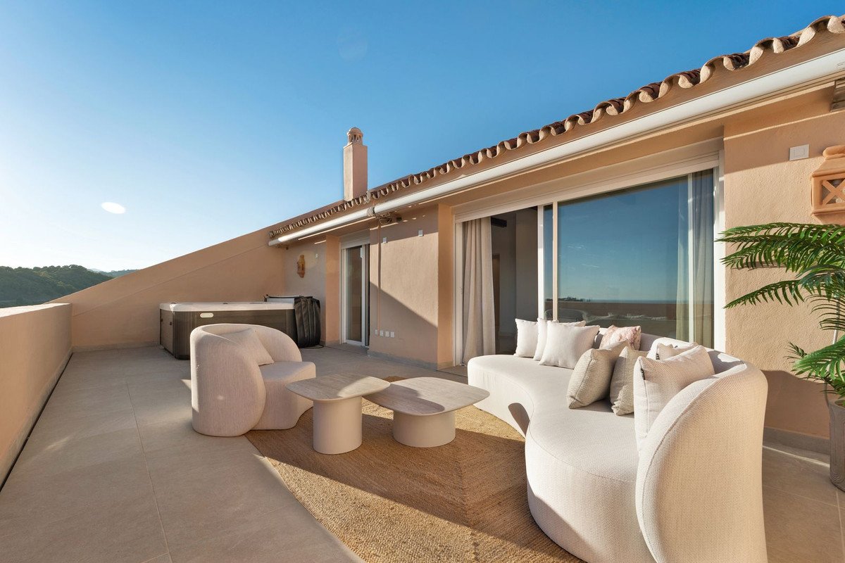 4 Bed Penthouse Duplex in Marbella