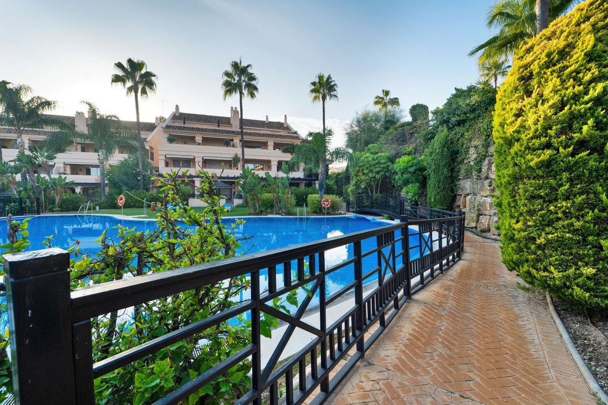 4 Bed Penthouse Duplex in Marbella