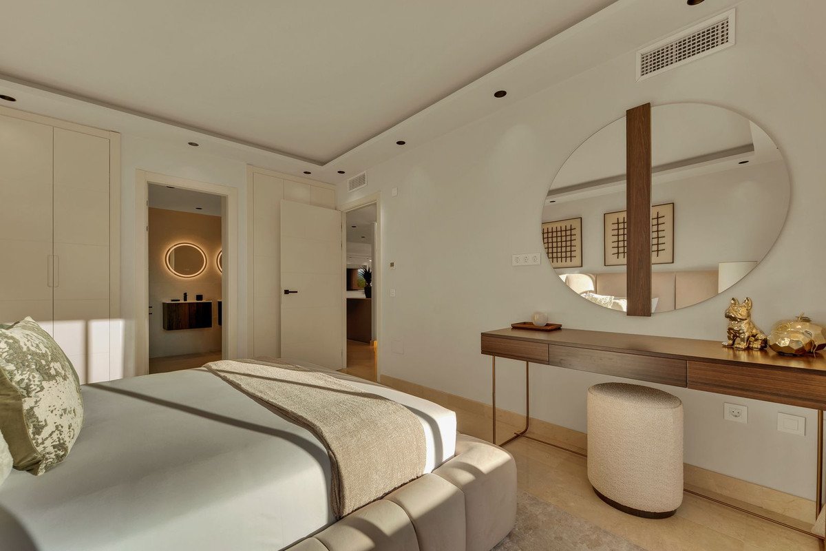 4 Bed Penthouse Duplex in Marbella