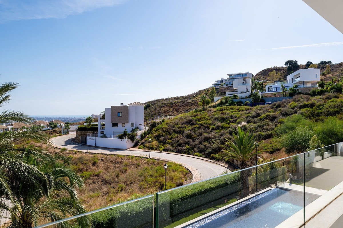 4 Bed Detached Villa in Mijas