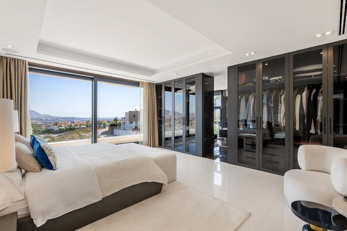 4 Bed Detached Villa in Mijas