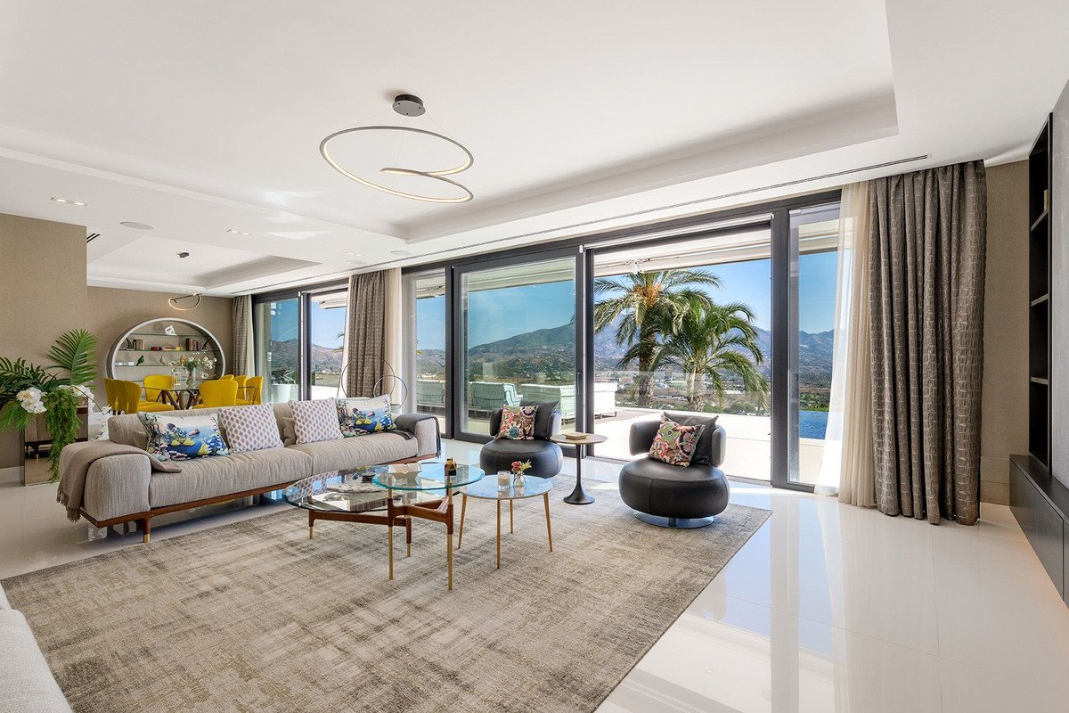 4 Bed Detached Villa in Mijas