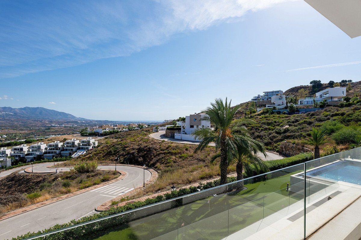 4 Bed Detached Villa in Mijas