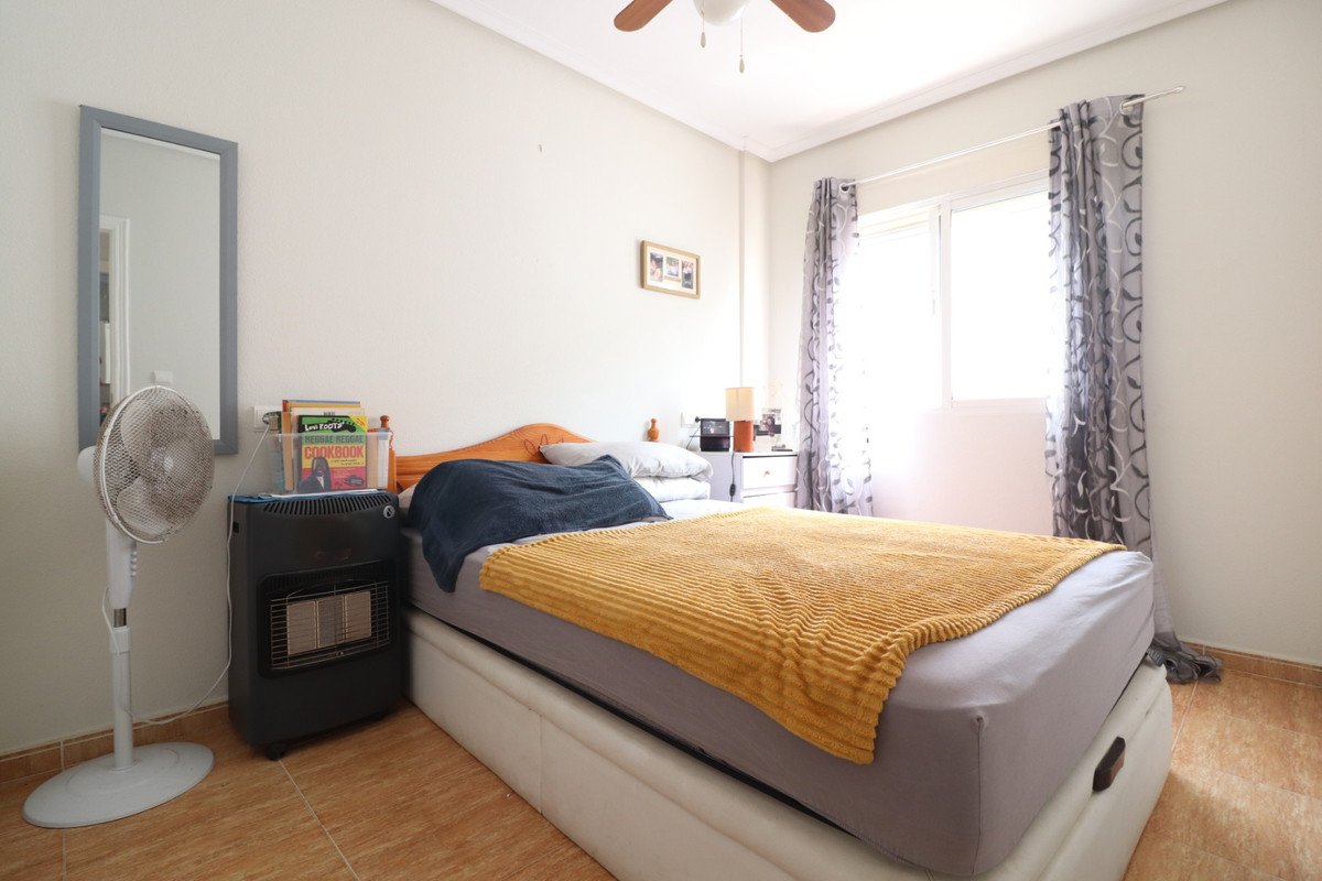 2 Bed Ground Floor Apartment in Los Palacios