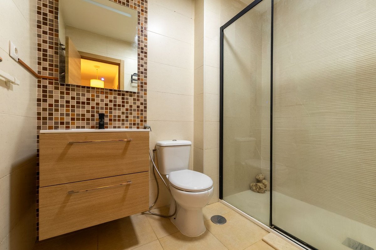 2 Bed Ground Floor Apartment in Suárez