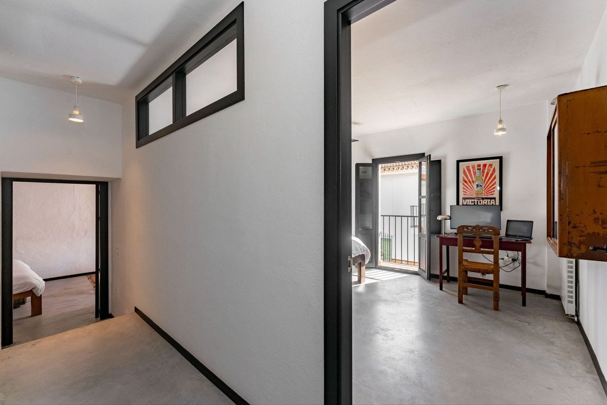 2 Bed Townhouse in Tolox