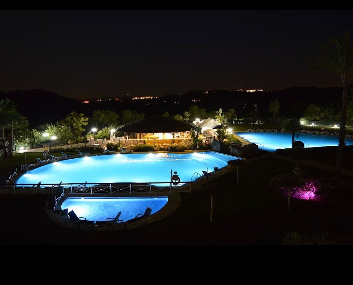 1 Bed Middle Floor Apartment in Estepona