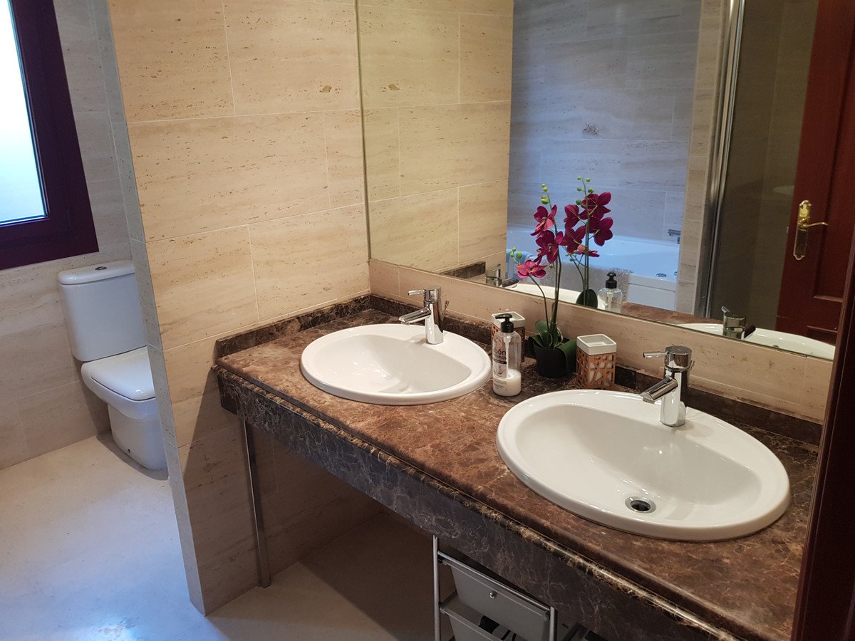 3 Bed Ground Floor Apartment in Casares Playa