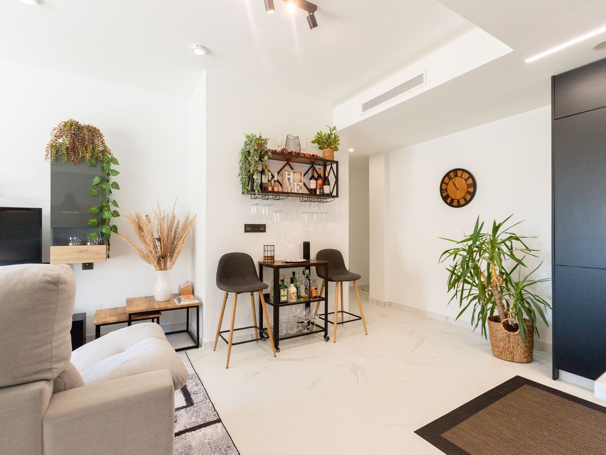3 Bed Top Floor Apartment in Torrevieja