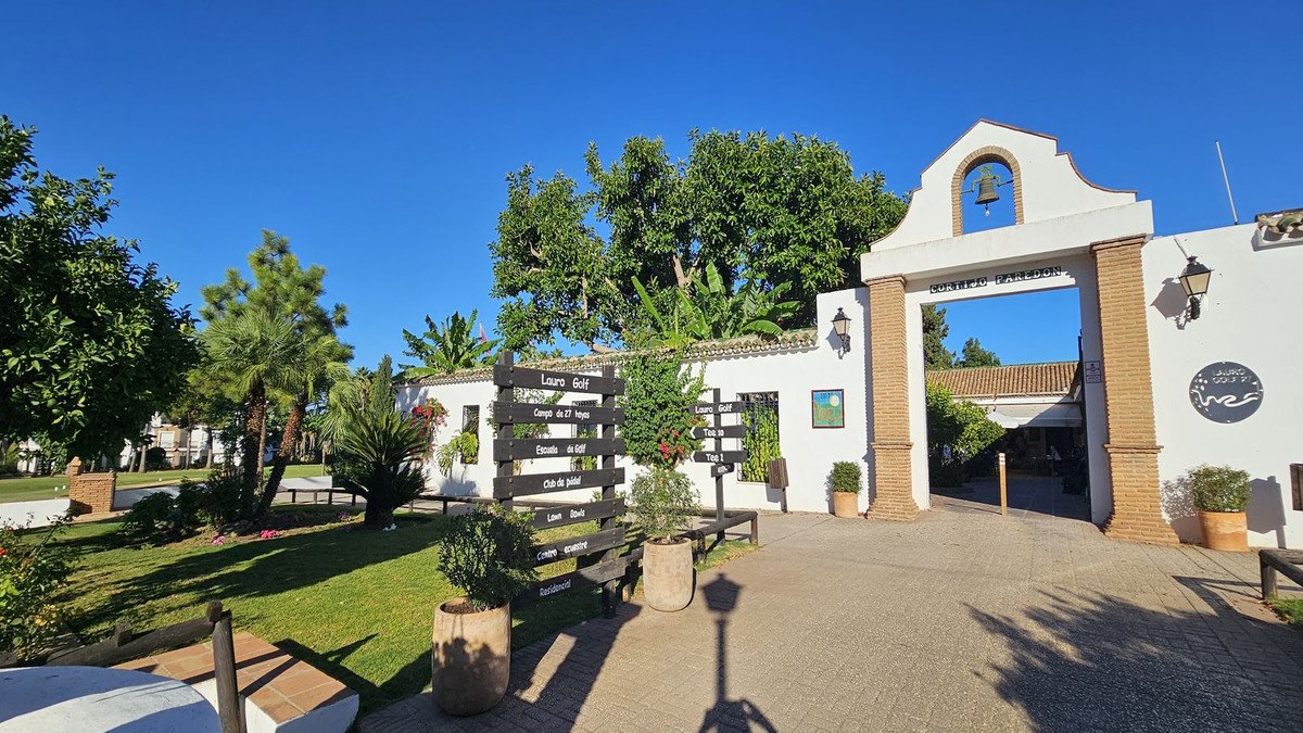 2 Bed Townhouse in Lauro Golf