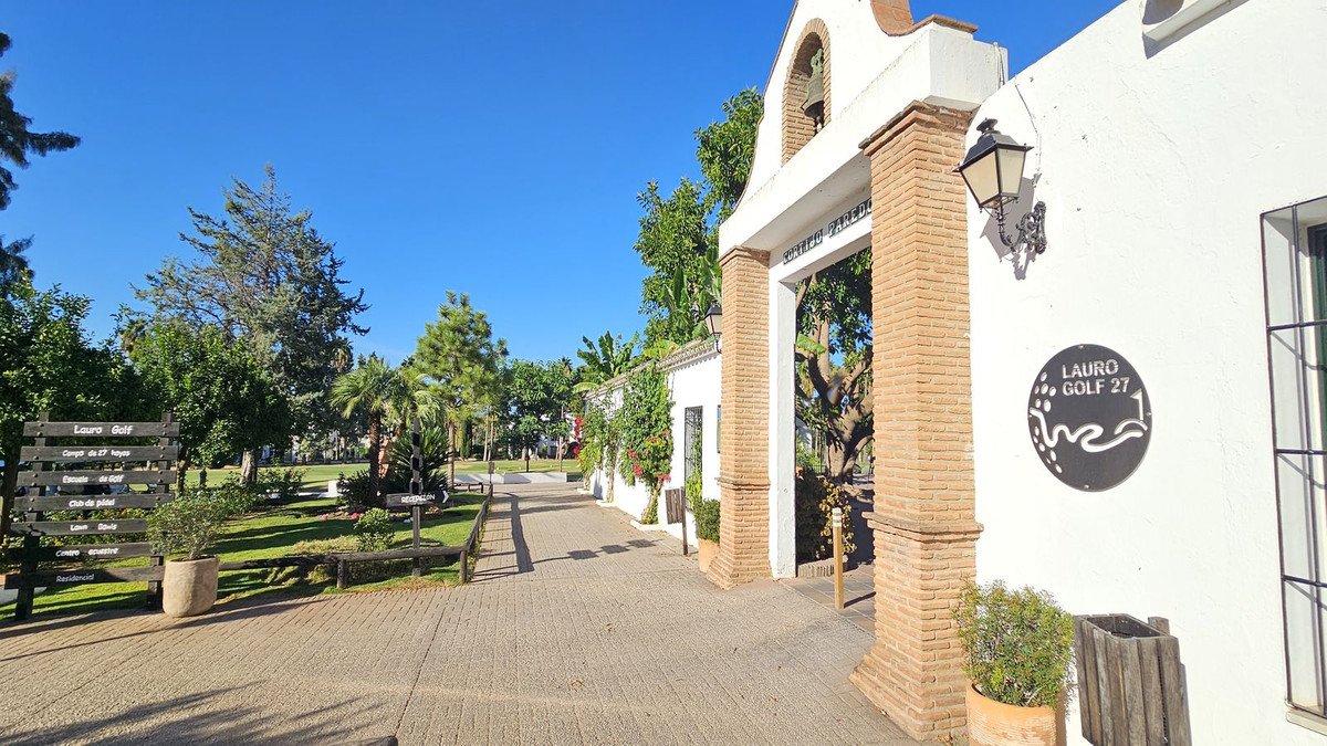 2 Bed Townhouse in Lauro Golf
