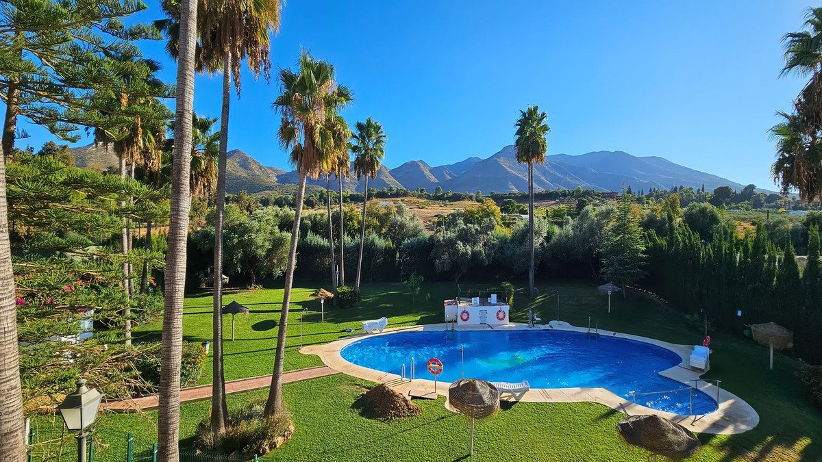 2 Bed Townhouse in Lauro Golf