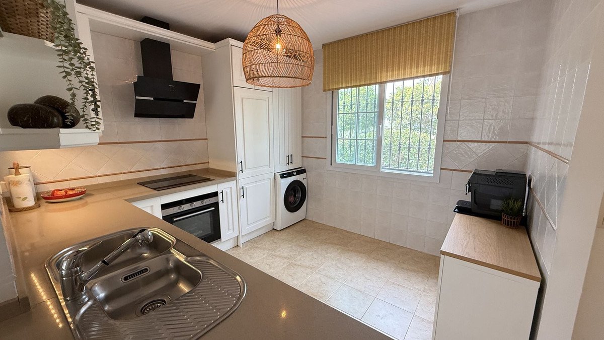 2 Bed Townhouse in Lauro Golf