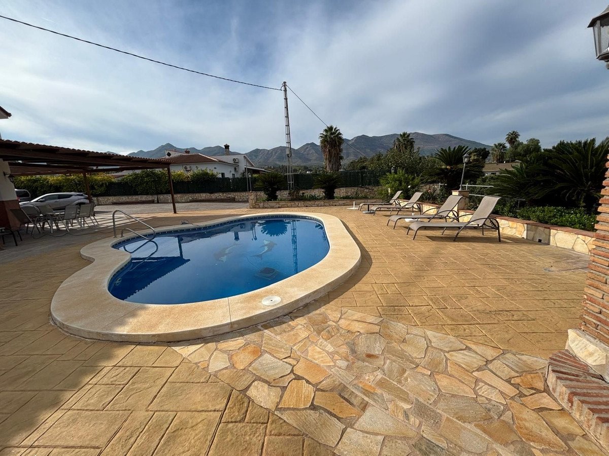 4 Bed Detached Villa in Alhaurín de la Torre