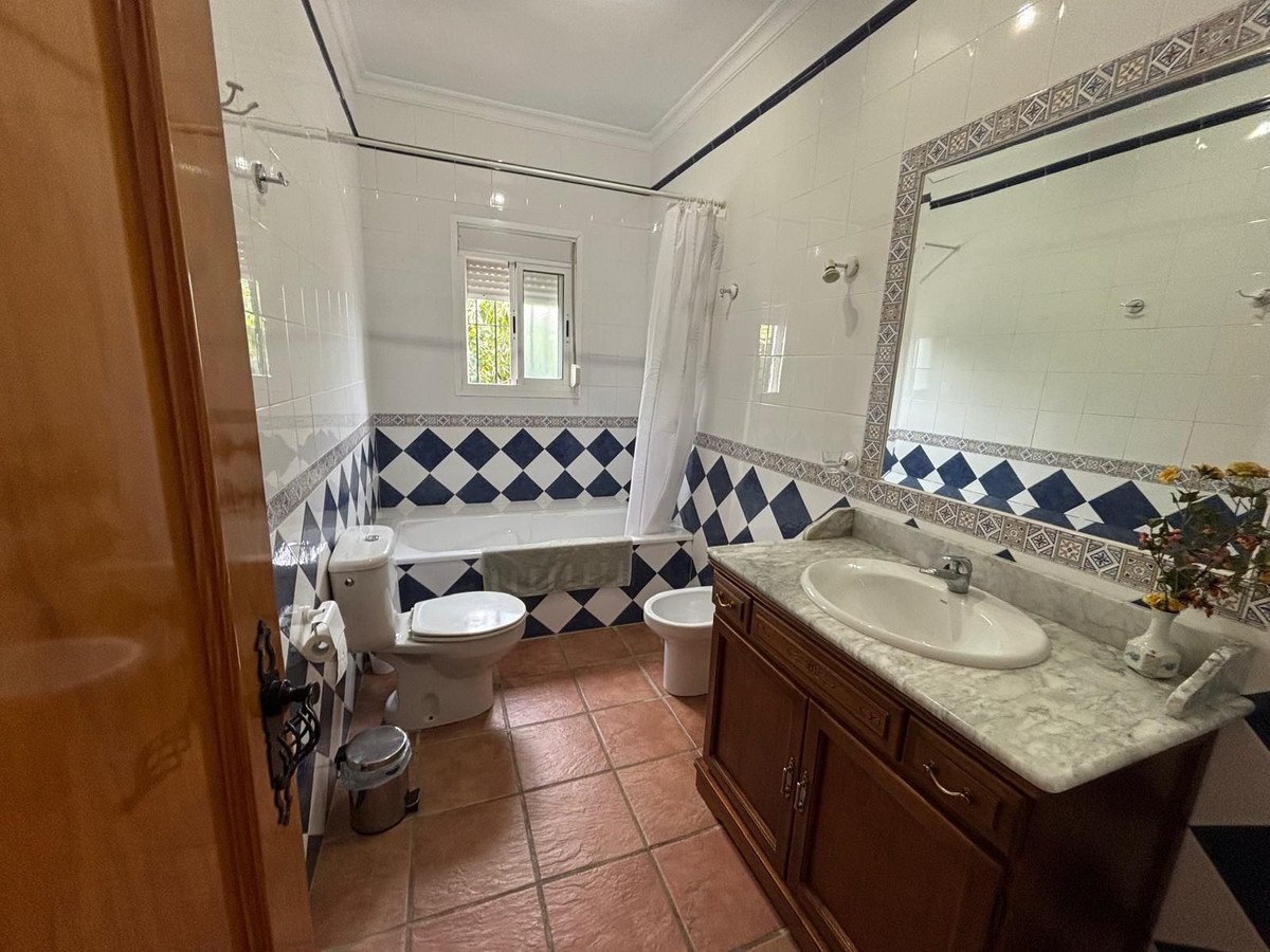 4 Bed Detached Villa in Alhaurín de la Torre
