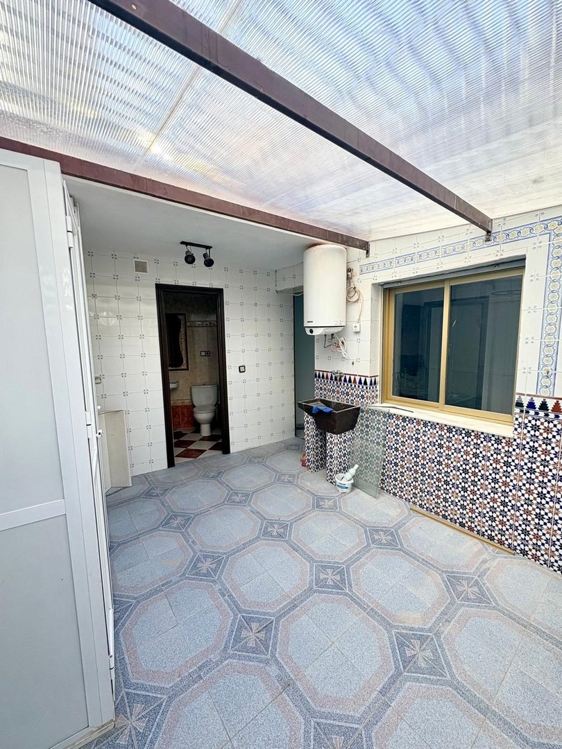 4 Bed Middle Floor Apartment in Alhaurín el Grande