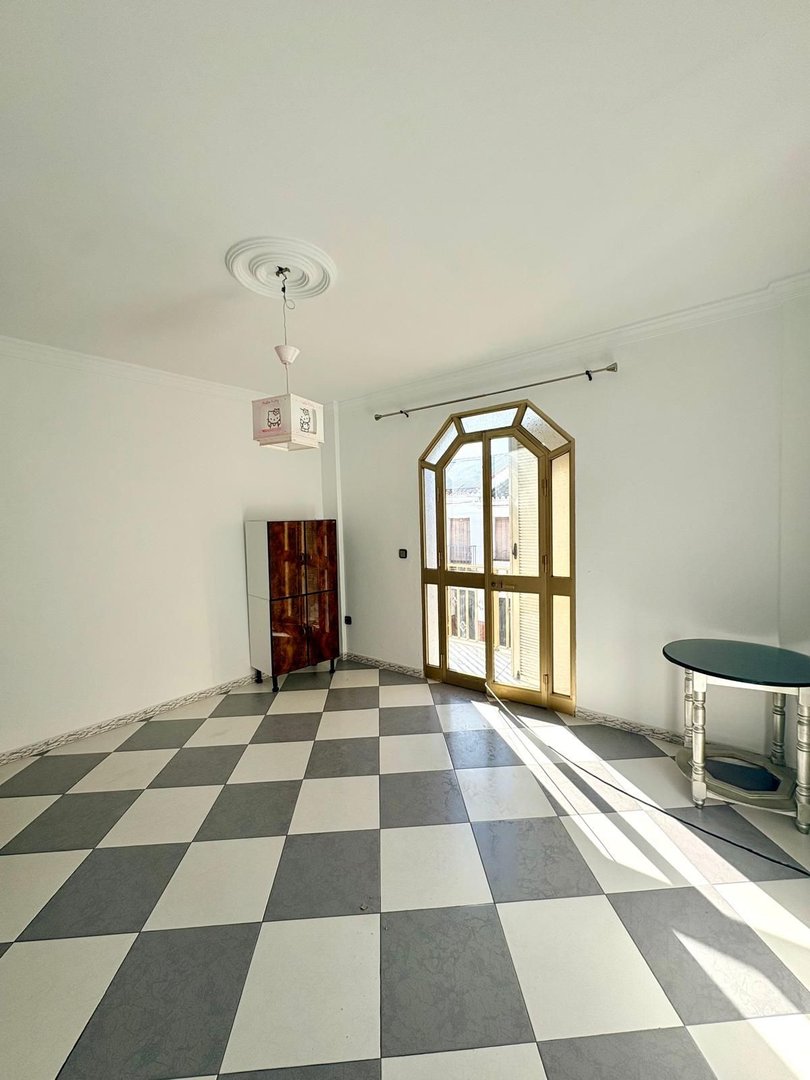 4 Bed Middle Floor Apartment in Alhaurín el Grande