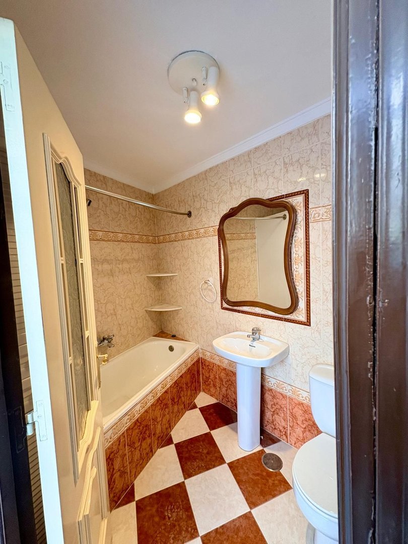 4 Bed Middle Floor Apartment in Alhaurín el Grande