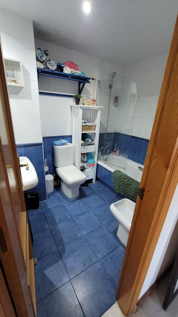 3 Bed Middle Floor Apartment in Manilva