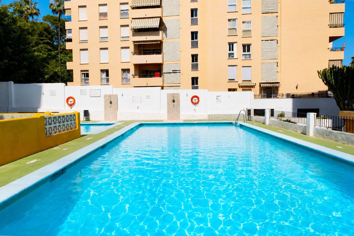 3 Bed Ground Floor Apartment in Marbella