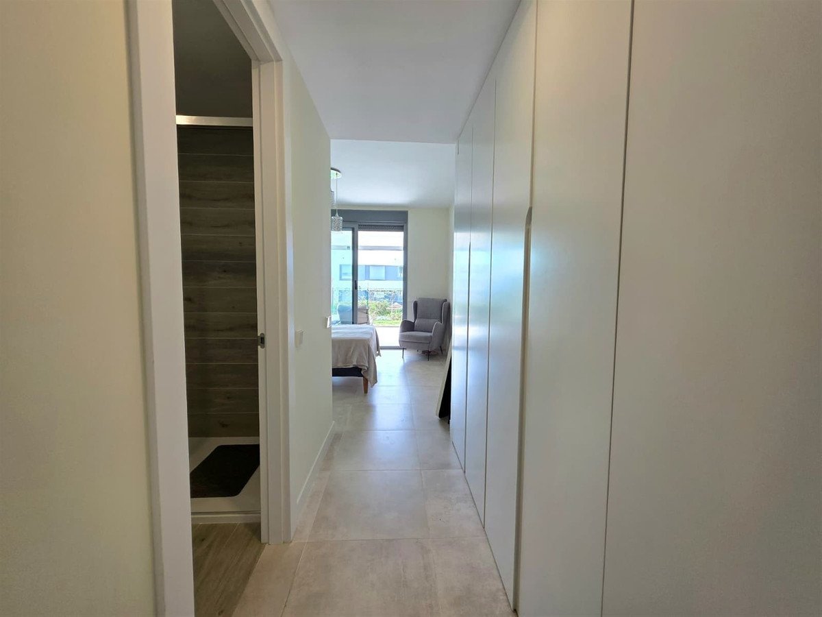 2 Bed Ground Floor Apartment in Selwo