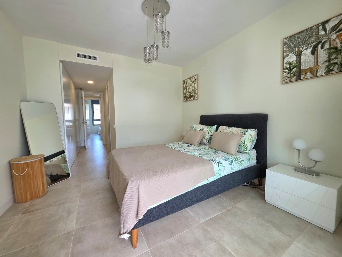 2 Bed Ground Floor Apartment in Selwo