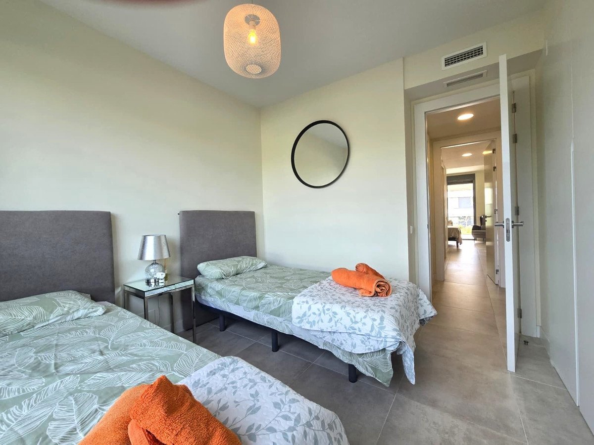 2 Bed Ground Floor Apartment in Selwo