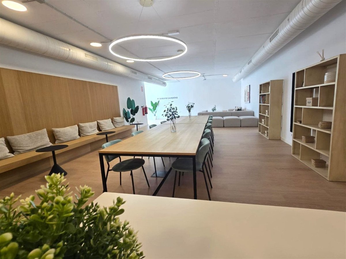 2 Bed Ground Floor Apartment in Selwo