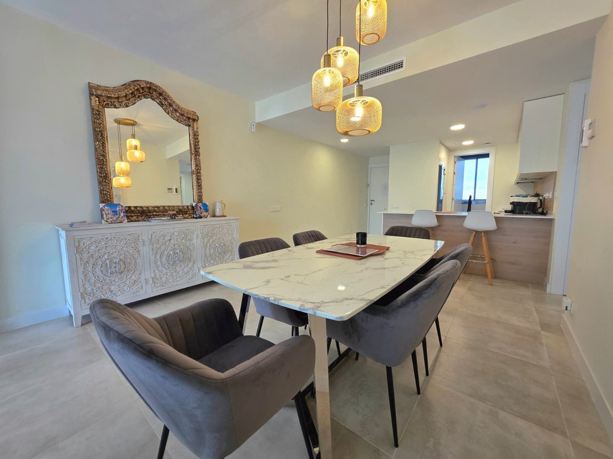 2 Bed Ground Floor Apartment in Selwo