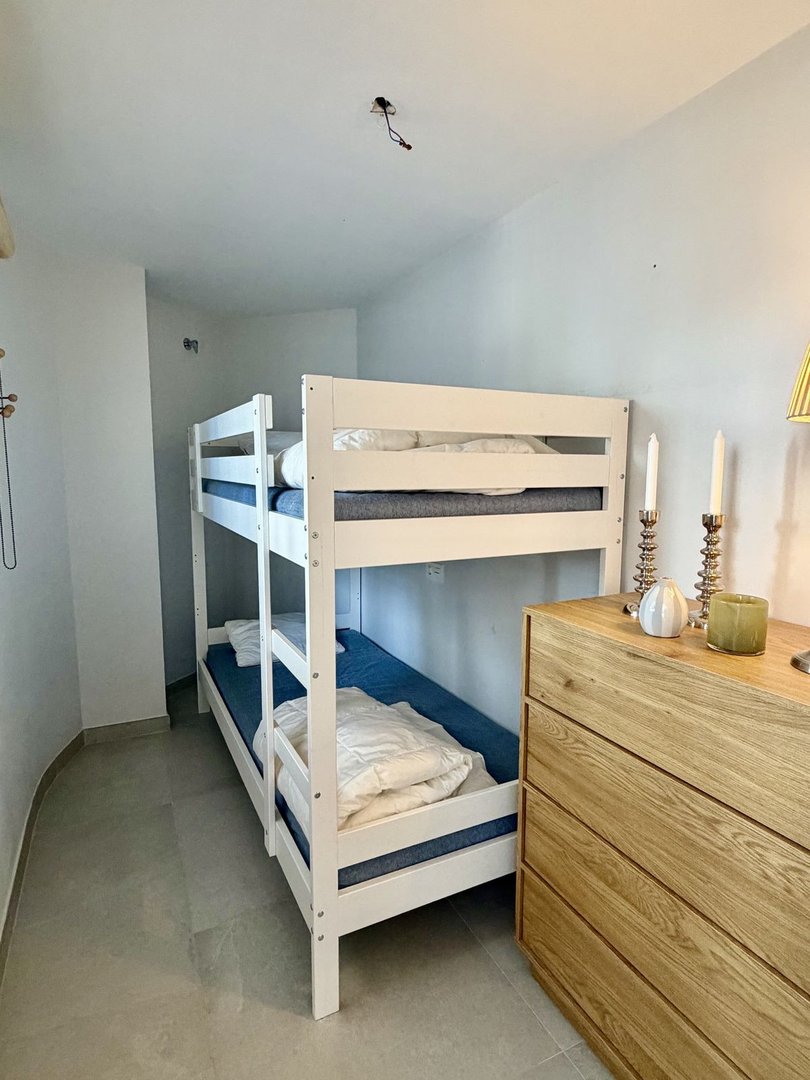 2 Bed Top Floor Apartment in Nueva Andalucía