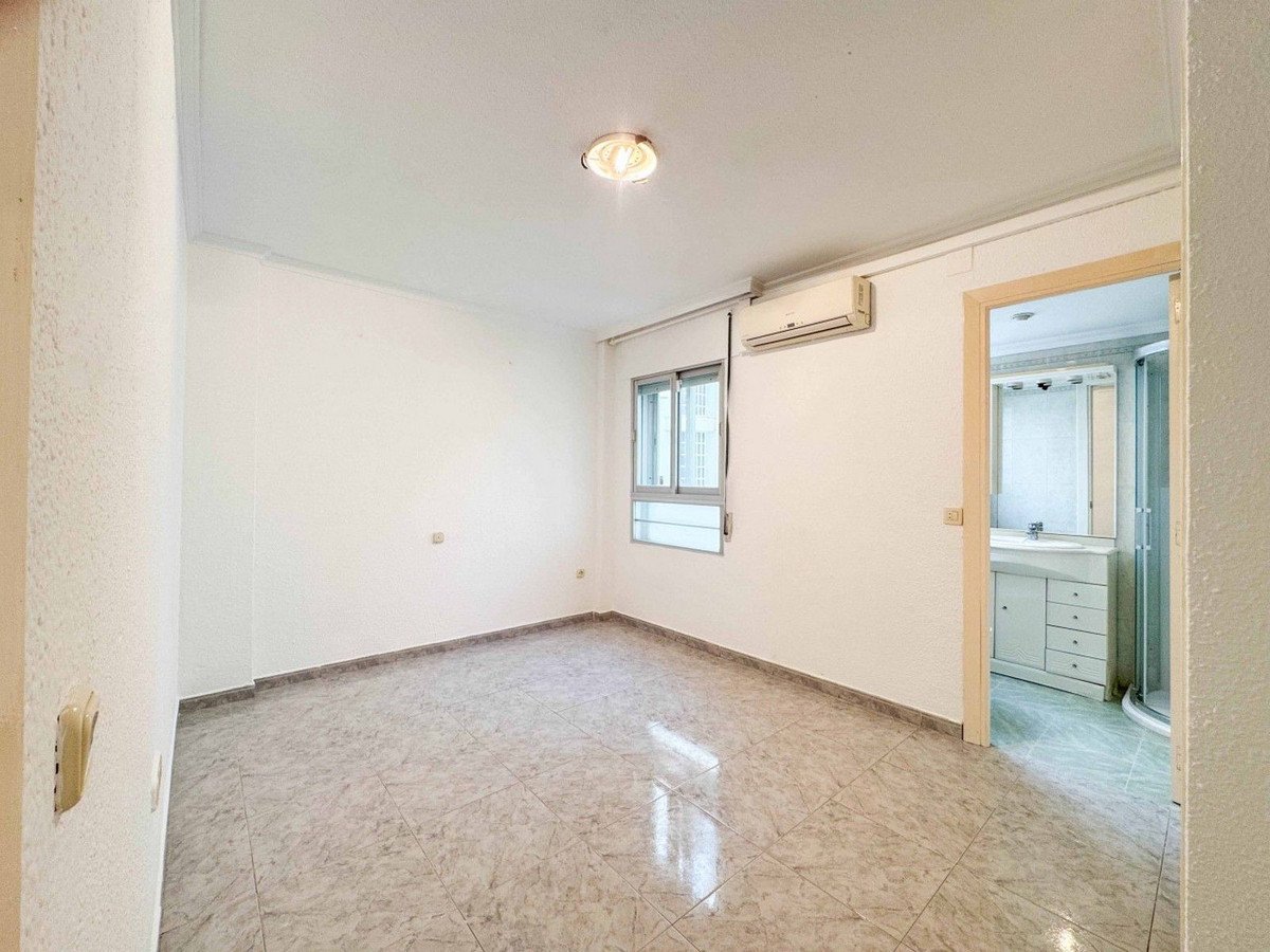 3 Bed Middle Floor Apartment in Marbella
