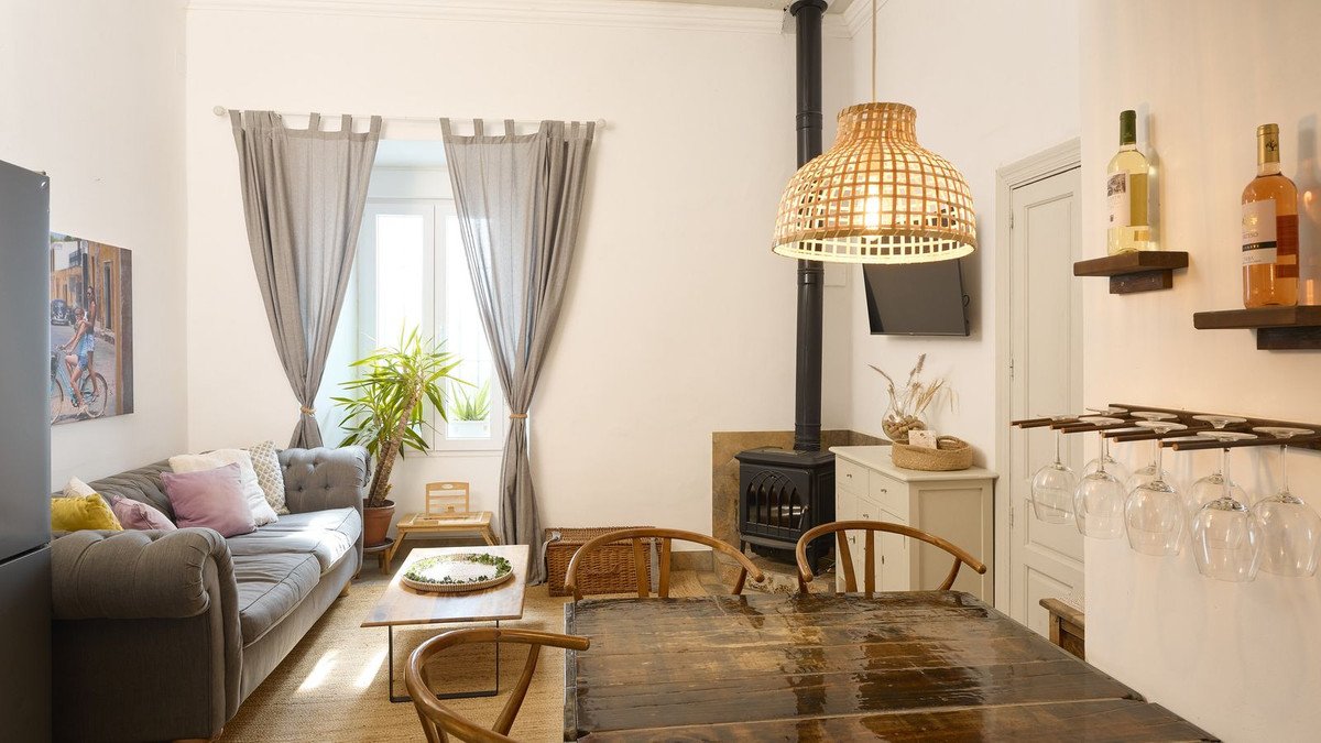 5 Bed Townhouse in Coín